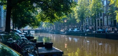 Grachty v Amsterdamu - Ráno u Herengrachtu