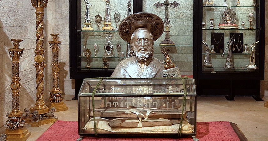 Sv. Mikuláš - relikviář svatého Mikuláše