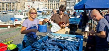 Marseille - prodej ryb ve Starém městě
