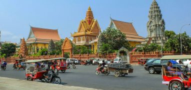 Phnompenh - Vat Ounalom – nejstarší buddhistický chrám v metropoli