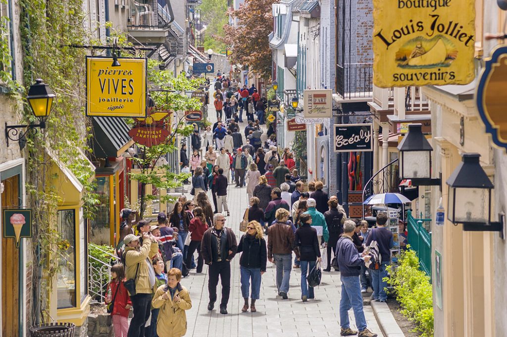 Quebec City - Nejrušnější ulice Dolního města – Rue de la Petit Champlain