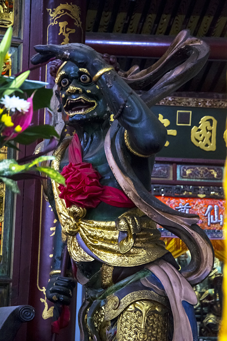 Tchajwanské chrámy - socha božstva
