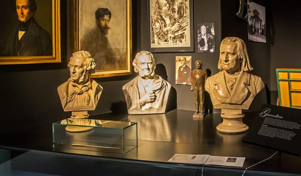 Busty Bacha a dalších skladatelů v lipském muzeu