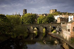 Anglie - Durhamský hrad a katedrála