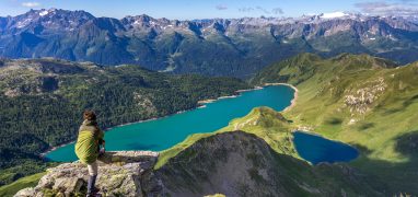 Ticino - pohled na jezero Piora z vrcholu hory