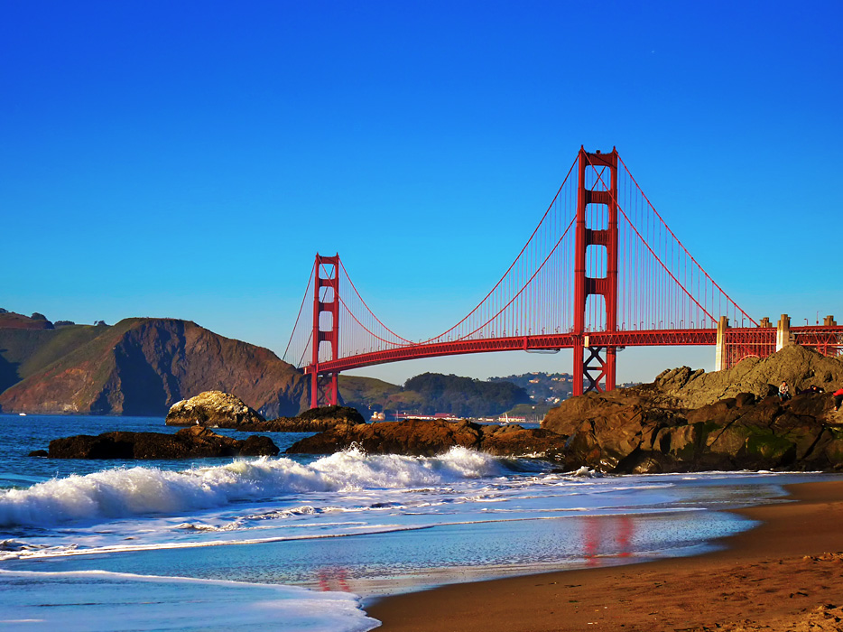 Golden Gate Bridge za svítání