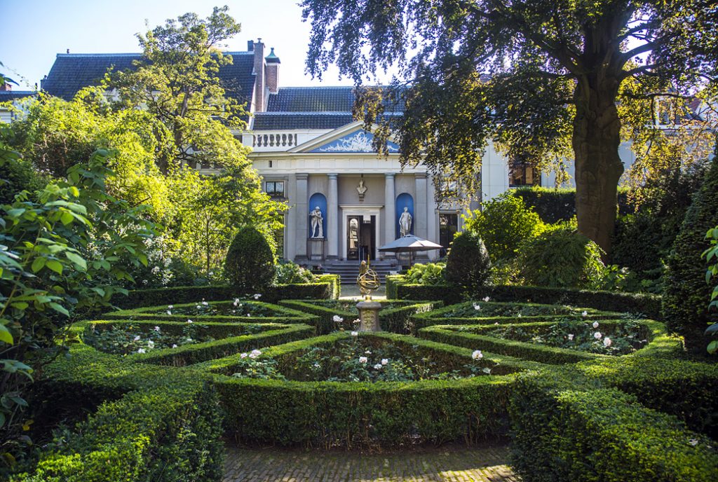 Noblesa, krása, bohatství - Unikátní zahrada van Loonových