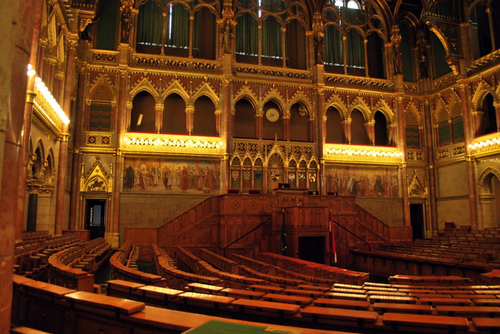 Parlament v Budapešti - Zasedací síň