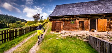 Valašsko - Valašské kopce jsou protkány sítí cyklostezek