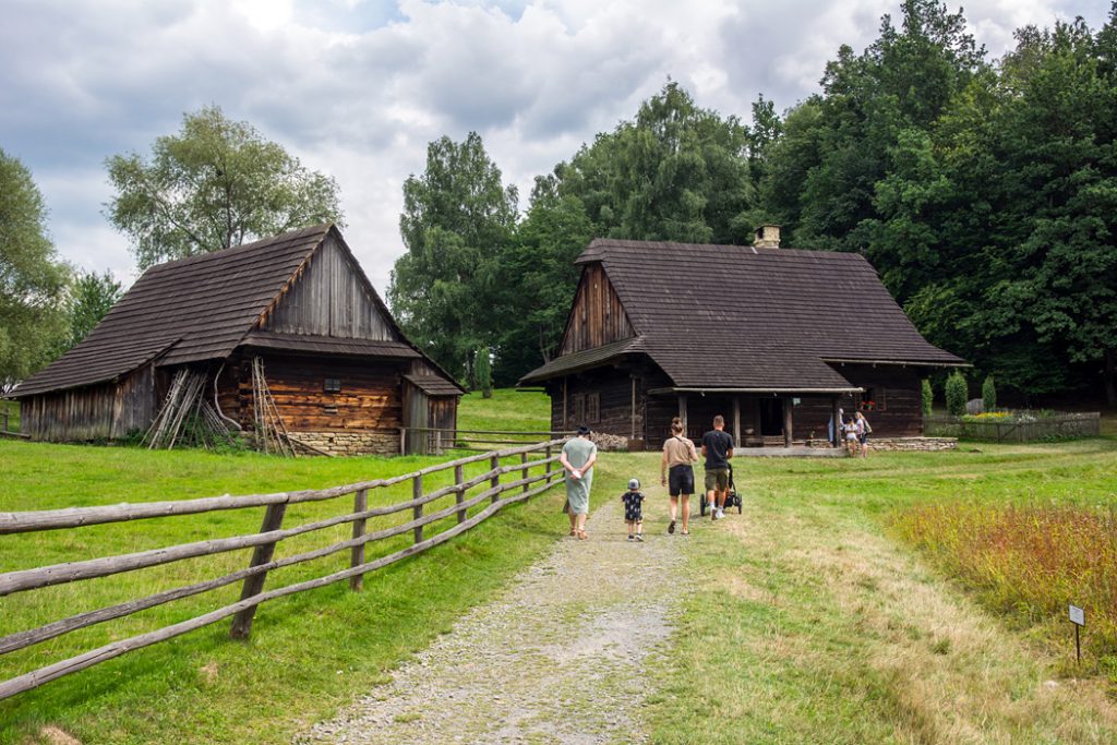 Skanzen Rožnov pod Radhoštěm - Šturalova pasekářská usedlost ve Valašském muzeu v přírodě