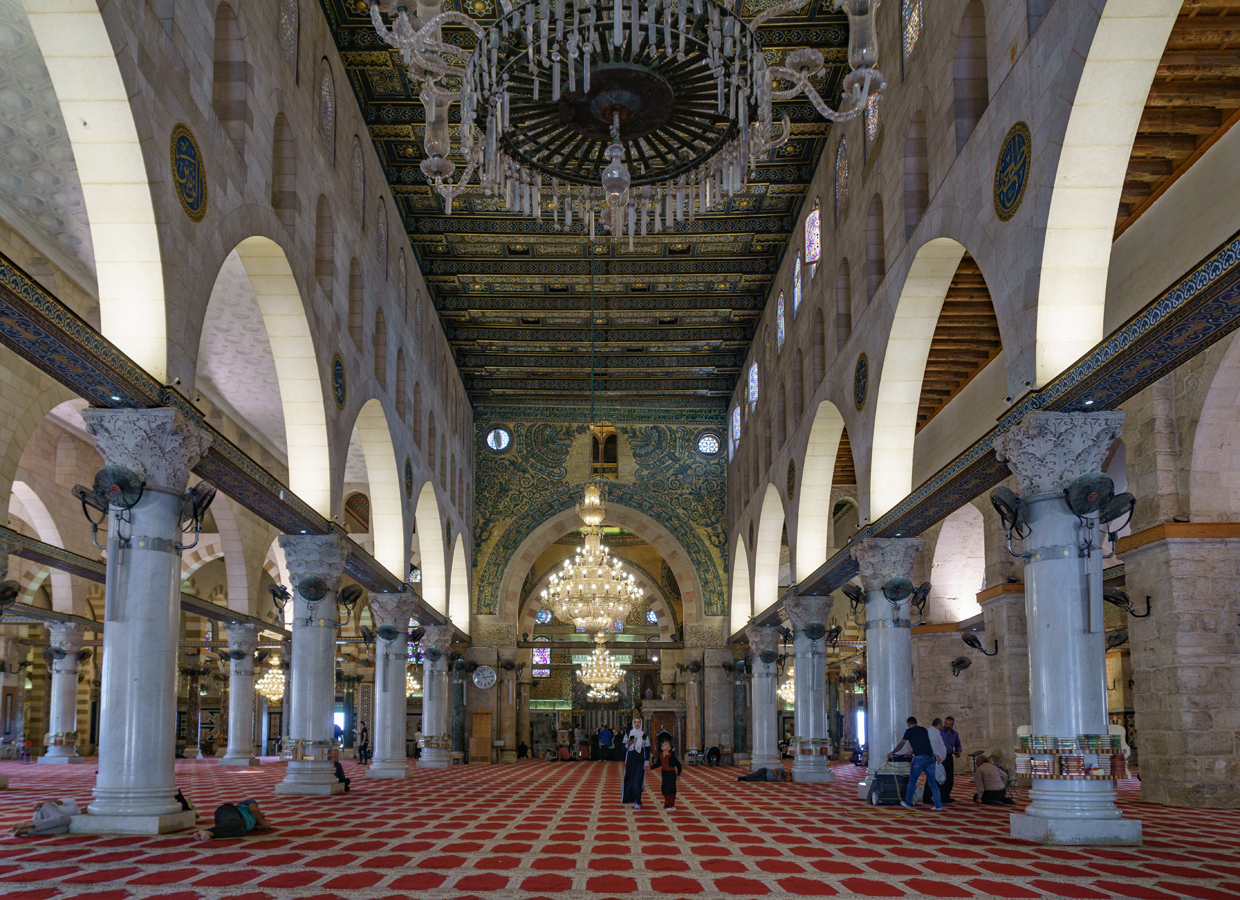 Moria - Interiér mešity al-Aqsá