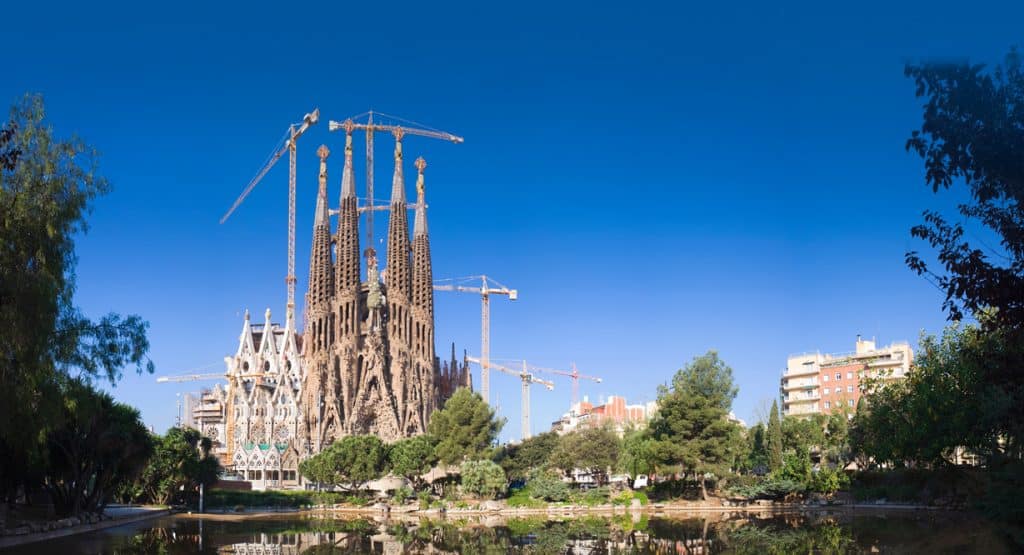 Antonio Gaudí - bazilika La Sagrada Família