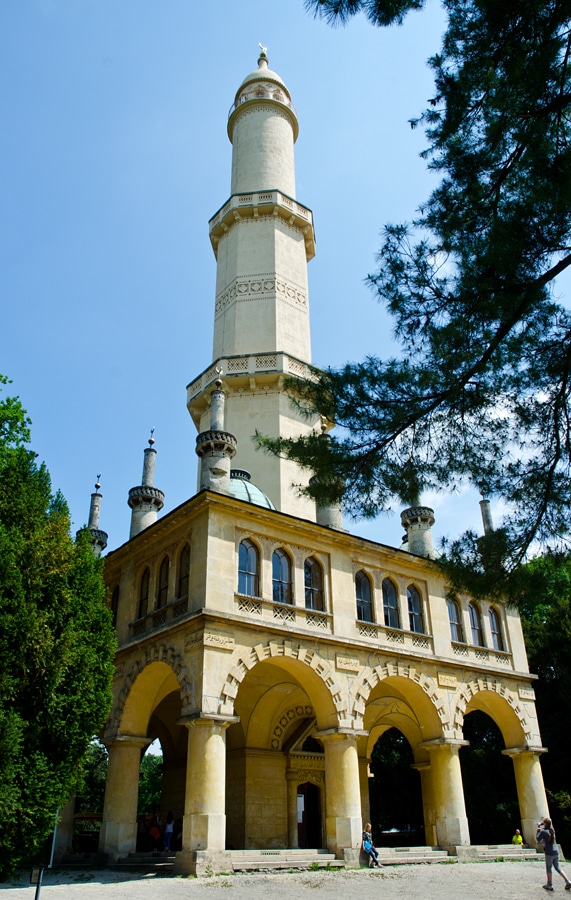 Rozhledny - Minaret v zámeckém parku v Lednici