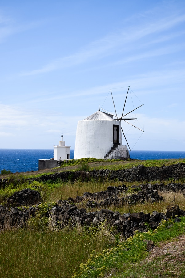 Ostrov Corvo - větrný mlýn