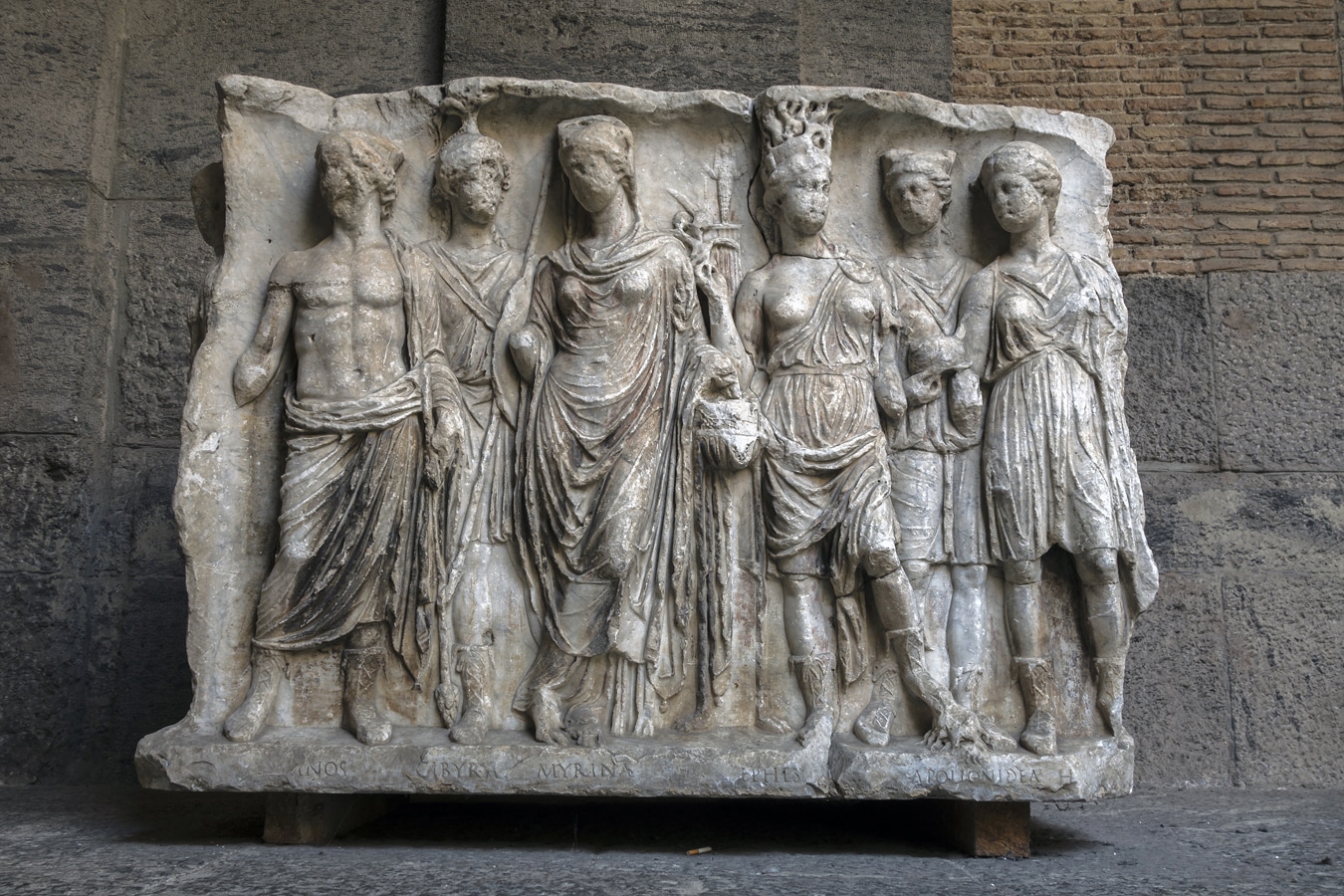 Národní archeologické muzeum v Neapoli - římské sarkofágy