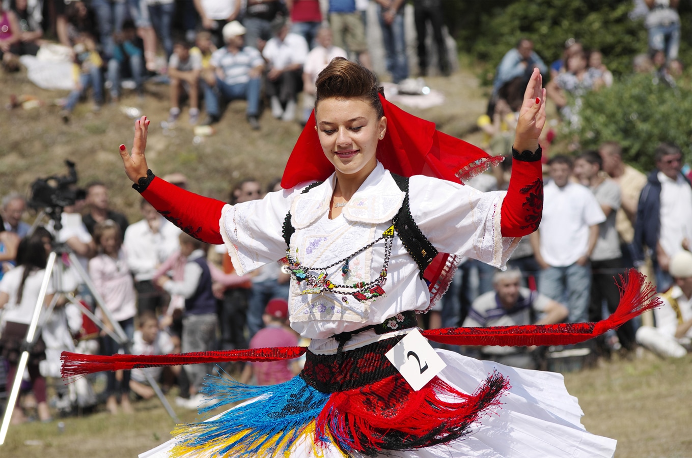 Albánie - folklorní festival ve vesnici Lepushë