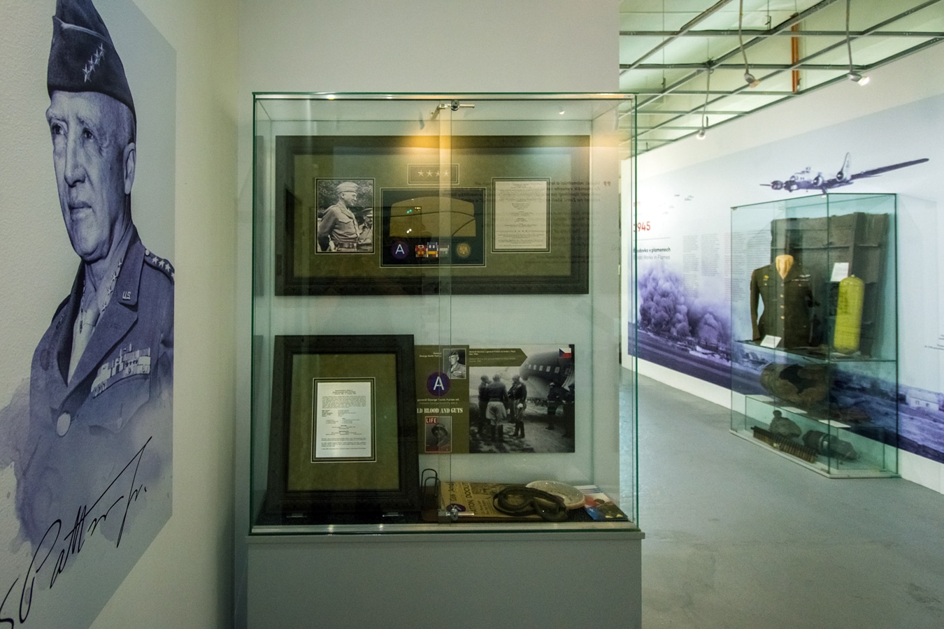 Muzea - pohled do expozice Patton Memorial Pilsen