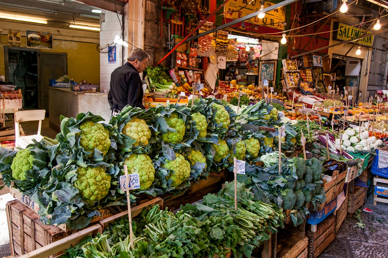 Palermo - zelenina na pouličním trhu