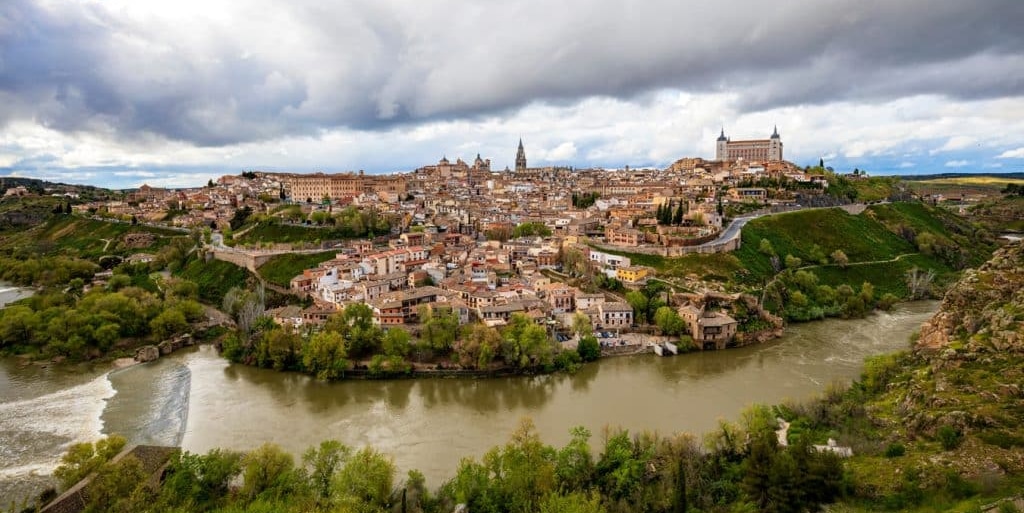 Kastilie - pohled na Toledo