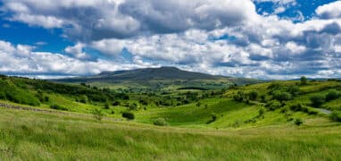 Irské vnitrozemé - typická krajina v hrabství Cavan