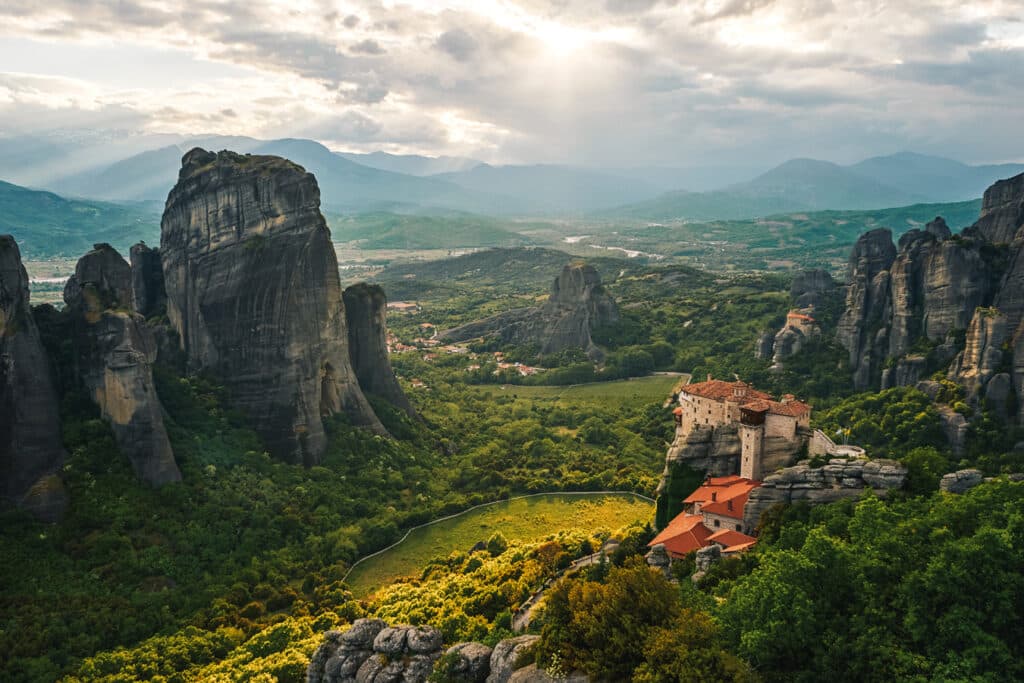 Meteora - pohled do krajiny