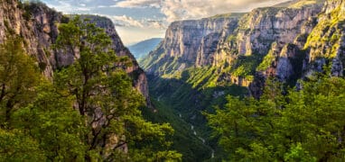 Kaňon Vikos v pohoří Pindos