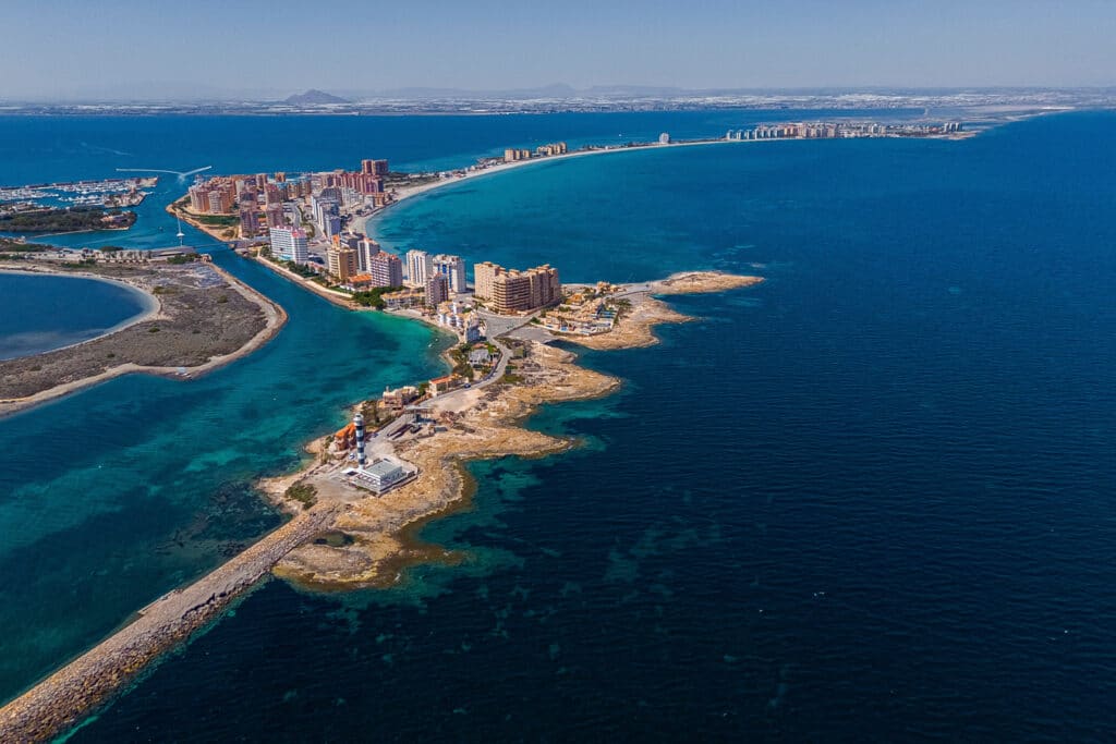 Murcia - přes 20 km dlouhá kosa La Manga