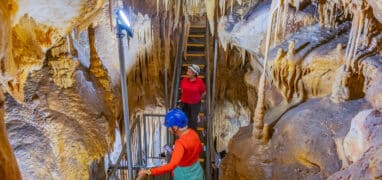 Jeskyně Cueva del Puerto - u vstupu do Sixtinského sálu