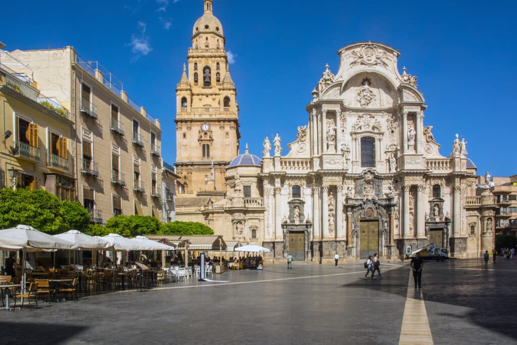 Murcia - hlavní průčelí katedrály Santa María