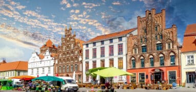 Marktplatz (Tržní náměstí) v hanzovním Greifswaldu