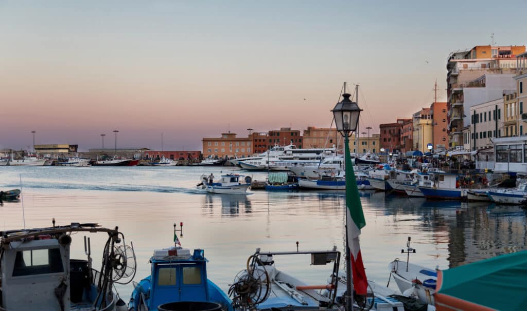 Městský přístav v Anziu