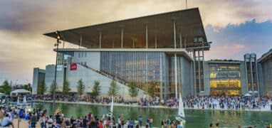 Nová budova Řecké národní opery