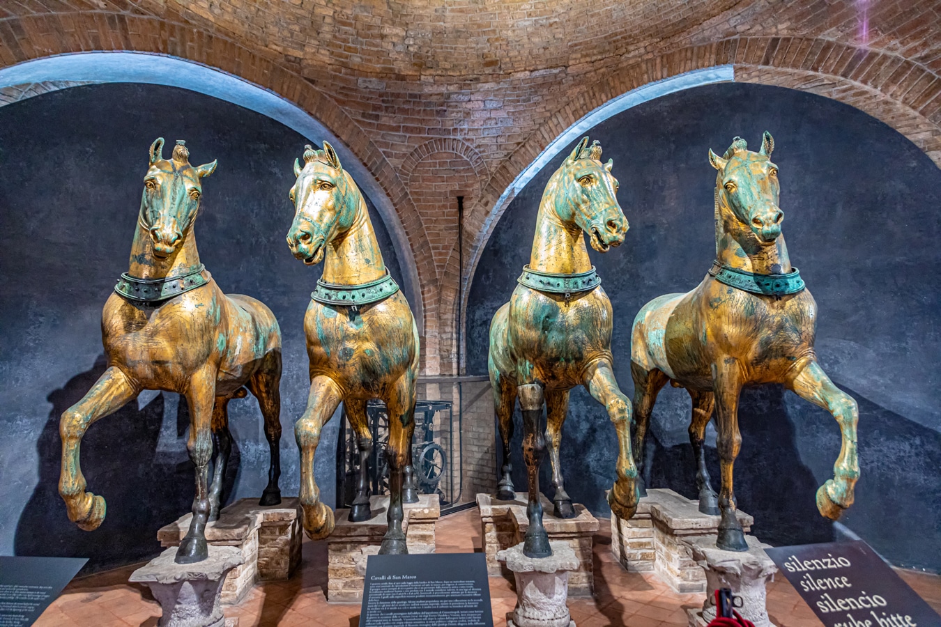 Originály bronzových koní z chrámu Sv. Marka v Benátkách