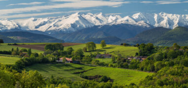 Krajina Okcitánie - pohled na francouzské Pyreneje